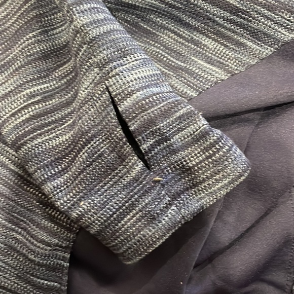 Blue Columbia Women’s S Performance Hoodie - Picture 5 of 5